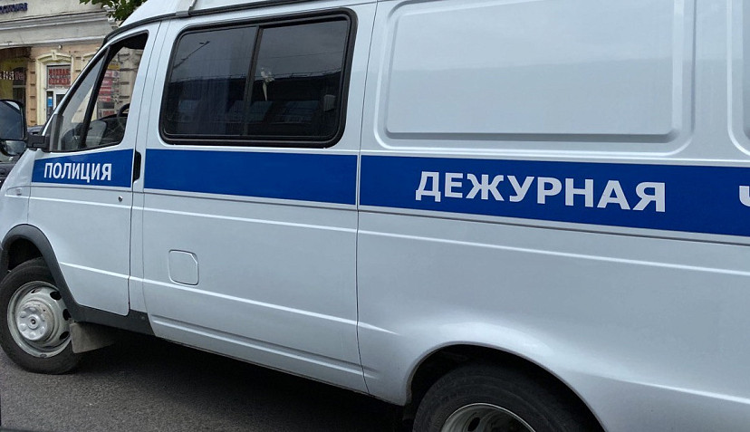 Саратовец ударил соседку топором по голове из-за забора 